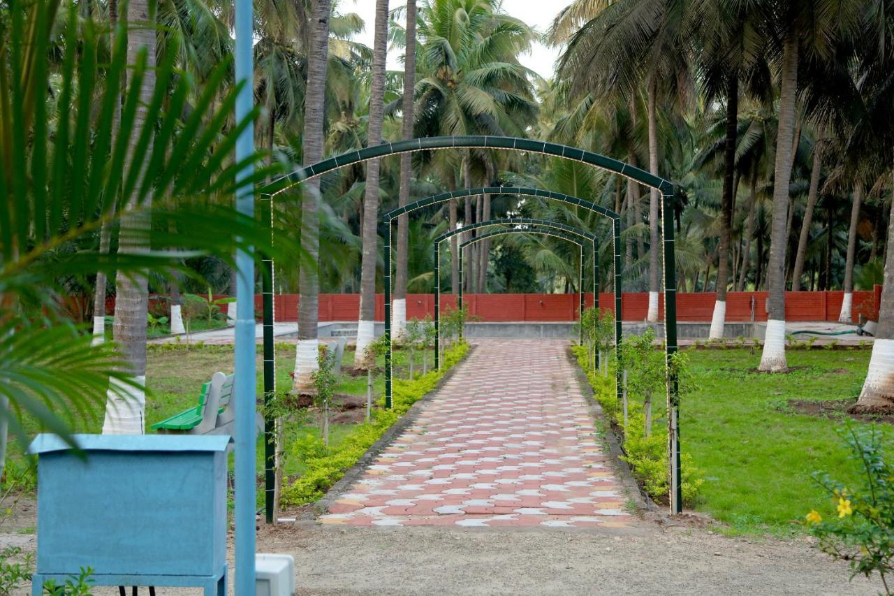Royal Nature Resort Pollāchi Kültér fotó